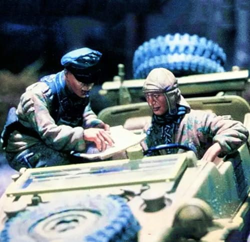 1/35 WWII Autofahrer Soldat Resin Modellbausatz Unbemalt und unmontiert Soldat Resin Modellbausatz (2 Figuren, kein Auto) // X9W4S4 von FCBEL