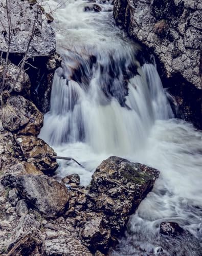 1000 Teile,Impossible Puzzle,Geschicklichkeitsspiel für die ganze Familie-Wasserfall, Steine, Fluss 70x50cm von FRUKAT