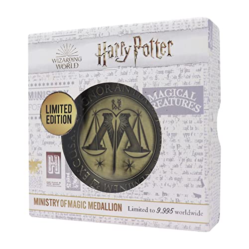 FaNaTtik THG-HP20 Harry Potter Ministerium für Magie Plakette, Mehrfarbig, S von FaNaTtik