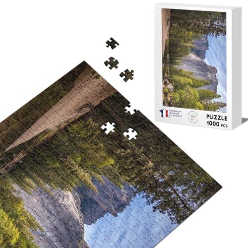 Klassische Puzzle 1000 Teile und in der Mitte fließt ein Fluss von Fabulous