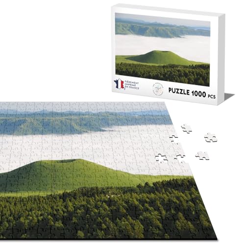 Komezuka Klassisches Puzzle 1000 Teile Schlafender Vulkan bedeckt mit grünem Wolkensee von Fabulous