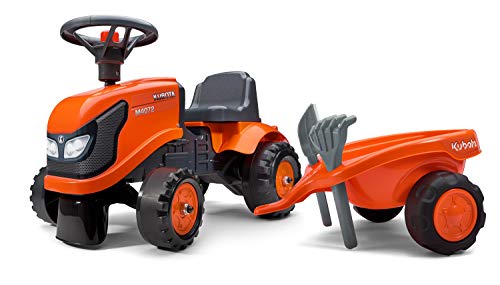 Falk – Traktor Kubota mit Anhänger – ab 12 Monaten Schaufel und Rechen inklusive – 2 Stile zur Personalisierung – Kennzeichen personalisierbar – 260 C von Falk