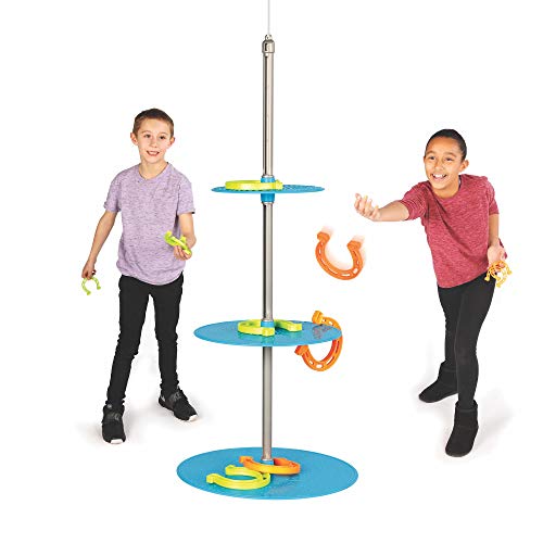 Fat Brain Toys Horseshoe Throwing Game: Hufeisenwerfen Spiel, Zielstange mit Plattformen und Türrahmenaufhänger, 8 Hufeisen in Orange und Grün, ab 6 Jahre, innen und außen spielbar von Fat Brain Toys