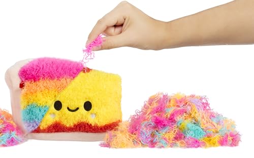 Fluffie Stuffiez Kleine Plüschfiguren zum Sammeln - Cake - Überraschung beim Auspacken - Knuddelige, Flauschige DIY Plüschfiguren aus der Treats Family - Taktiler Spiel- und Fidgetspaß - ab 4 Jahren von Fluffie Stuffiez