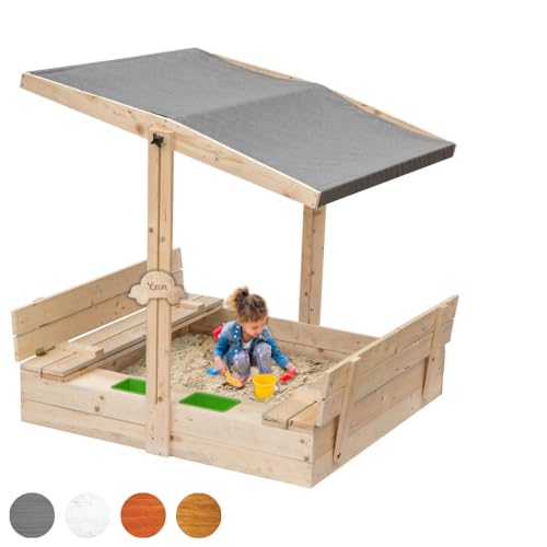 Flumi Sandkasten mit Abdeckung Sitzbänken und Sonnendach - 120x120 cm - Wahl der Imprägnierfarbe - Kinder Sandbox mit KINDERNAME - Sandkiste aus Holz - Made in EU (graues Vordach) von Flumi