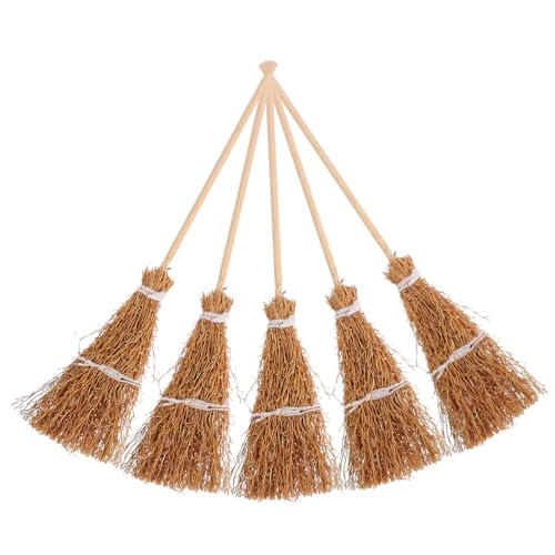 GARIOUANS 5 Stück Zubehör für Puppenhäuser Dekoration Mini winzig 1:12 Puppenhausbesen gefälscht künstlich Strohbesen fegen Besen Handwerk Puppengröße Hexenbesen Weidenbesen Vegetation Braun GARIOUANS 5 Stück Zubehör für Puppenhäuser Dekoration Mini winzig 1:12 Puppenhausbesen gefälscht künstlich Strohbesen fegen Besen Handwerk Puppengröße Hexenbesen Weidenbesen Vegetation Braun von GARIOUANS