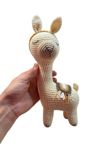 Lama Stofftier, Alpaka, Kuscheltier, Plüschtier, Natur Spielzeug, Neugeborene, Kinder, Handarbeit Handmade, für jede Generation, Weichnachten, Ostern, jeder Zeit Geschenk ca 20 cm lang (Lama mit Hut) von GÜLS