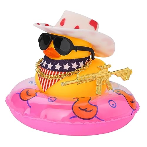 Geruwam Auto Ente Dekoration Armaturenbrett | West Cowboy Ente Zubehör | Quietschende Ente Badespielzeug Gelbe Ente Auto Ornament mit Sonnenhut Schwimmring Halskette und Sonnenbrille von Geruwam