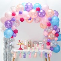 Ballongirlande mit 70 Ballons in pastellfarben von Ginger Ray