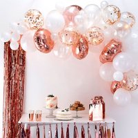 Ballongirlande mit 70 Ballons in weiß & rosegold von Ginger Ray