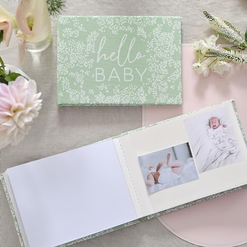 Ginger Ray Stoff-Fotoalbum „Hello Baby“ mit 24 Seiten selbstklebendem Foto und leeren Seiten als Geschenk zur Babyparty von Ginger Ray