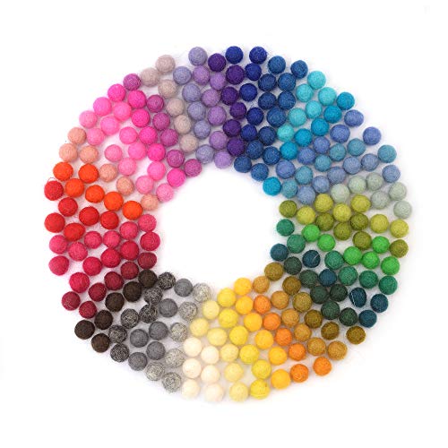 Glaciart One Filz Pom Poms, Wollebälle (240Stück) 1 Zentimeter - 0,4 Zoll, handgefertigt, 40 Farben (Rot, Blau, Orange, Gelb, Pastell und mehr), Großhandel, kleine Bällchen für Filzen und Girlanden von Glaciart One