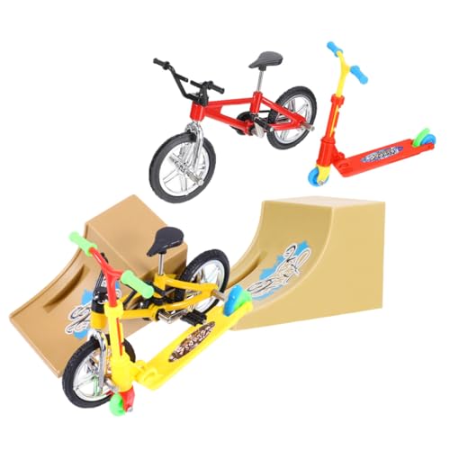 Gogogmee 2 Sätze Finger Bike Kit mit Finger Scooter Ramp aus Aluminium und Kunststoff für Party Stimuliert Kreativität und Sammlerwert Gogogmee 2 Sätze Finger Bike Kit mit Finger Scooter Ramp aus Aluminium und Kunststoff für Party Stimuliert Kreativität und Sammlerwert von Gogogmee