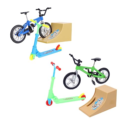 Gogogmee 2 Sätze Fingerrad Puppenhaus Fahrrad Spielzeug Mini-Spielzeug Griffbrettrampen Mini-Skateboards Fingerbike Mit Rampe Fahrradmodell Brettspiel Spielzeug Aluminiumlegierung von Gogogmee