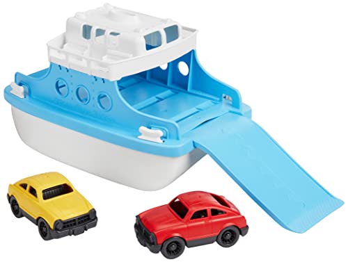 Green Toys Fähre mit Autos – CB2 von Green Toys