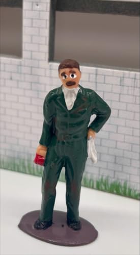 F1141 - Greenhills Scalextric Carrera Painted Trackside Mechanic 1.32 Scale - New F1141 - Greenhills Scalextric Carrera Painted Trackside Mechanic 1.32 Scale - New von Greenhills
