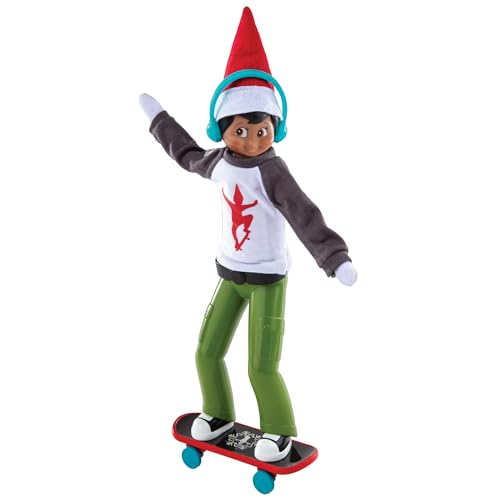 The Elf on The Shelf® MagiFreez™ Skateboard Set | Outfit mit Longsleeve, Kopfhörer & Skateboard | Scout Elf Accessoires von HCM Kinzel