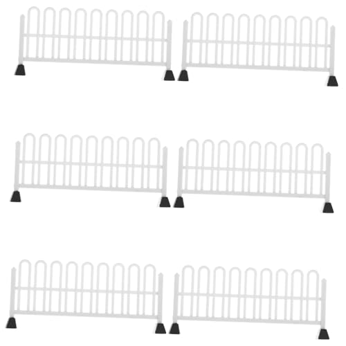 HONITANO 6 Stück Teiliges Miniatur Verkehrsbarrieren Spielset aus Weißem Realistische Mini Straßensperren für Kindgerechtes Verkehrssicherheitslernen und Kreatives Rollenspiel HONITANO 6 Stück Teiliges Miniatur Verkehrsbarrieren Spielset aus Weißem Realistische Mini Straßensperren für Kindgerechtes Verkehrssicherheitslernen und Kreatives Rollenspiel von HONITANO