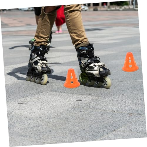 HOODANCOS 30 Stück Teiliges Skating Markierungskegel aus Stapelbarem Kunststoff Windfest Wiederverwendbar Bunte Trainingskegel für Rollschuh Übungen Fußball Basketball und Partyspiele HOODANCOS 30 Stück Teiliges Skating Markierungskegel aus Stapelbarem Kunststoff Windfest Wiederverwendbar Bunte Trainingskegel für Rollschuh Übungen Fußball Basketball und Partyspiele von HOODANCOS