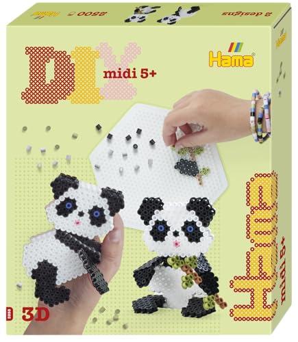 Hama Perlen 3258 Bügelperlen 3D Panda, Geschenkpackung mit ca. 2.500 Midi-Perlen, Stiftplatte, Motiv-Vorlage, Bügelpapier, für Kinder ab 5 Jahren von Hama