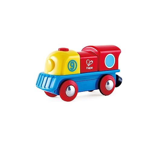 Hape Bunte Lok Tapfere kleine Lokomotive Ausschaltknopf, außergewöhnliche, batteriebetriebene Lokomotive, Lackierung in rot, gelb und blau von Hape