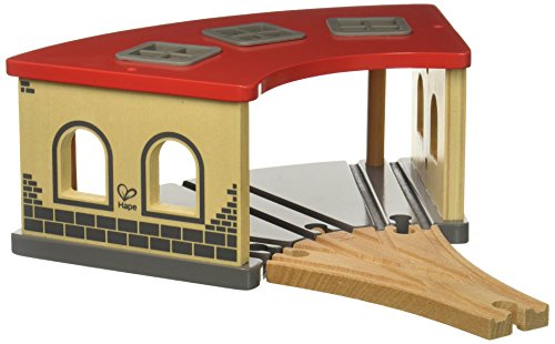 Hape Eisenbahn Großer Lokschuppen von Hape