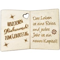 Das Leben ist eine Reise, und jedes Jahr ist ein neues Kapitel! - Geburtstagskarte Holz als Anhänger für Geschenke u. Blumendeko von Happygoods GmbH