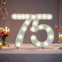 XXL Zahl weiß zum 75. Geburtstag, mit 20 LEDs, ca. 28cm x 20cm von Happygoods GmbH