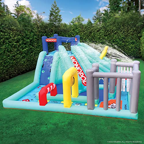 Hasbro Monopoly Splash Game - Mega Bouncer Aufblasbarer Wasserpark - Das ultimative Sommerspiel für Kinder, 2-4 Spieler von Hasbro