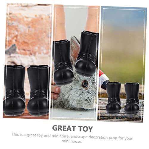 Hemobllo 3 Paare Mini Weihnachtsstiefel Deko aus Hochwertigem Kunststoff Lebensechte Miniatur Santa Boots für Puppenhaus DIY Tischdeko Detailreiche Xmas Schuhe für Festliche Hemobllo 3 Paare Mini Weihnachtsstiefel Deko aus Hochwertigem Kunststoff Lebensechte Miniatur Santa Boots für Puppenhaus DIY Tischdeko Detailreiche Xmas Schuhe für Festliche von Hemobllo