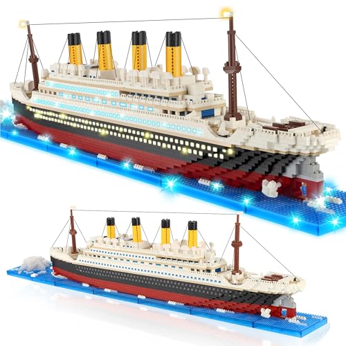 Herenear 4100+ Stück Titanic Bauspielzeug mit LED Licht, Titanic Schiff Baukasten, Bausteine Schiff Spielzeug, Geschenk Konstruktion Spielzeug für Erwachsene Jungen Kinder Mädchen 12+ Herenear 4100+ Stück Titanic Bauspielzeug mit LED Licht, Titanic Schiff Baukasten, Bausteine Schiff Spielzeug, Geschenk Konstruktion Spielzeug für Erwachsene Jungen Kinder Mädchen 12+ von Herenear