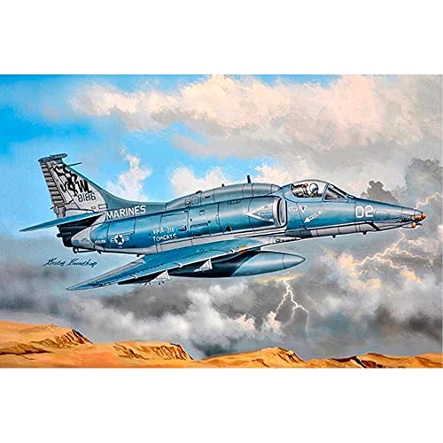 HobbyBoss 387256 1:72-A-4M Sky Hawk Falke Modellbausatz, Geformte Farbe von Hobby Boss