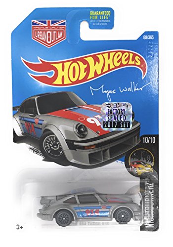 Hot Wheels, 2017 Night Burnerz, Magnus Walker Porsche 934 Turbo RSR [Silver] 68/365 von Hot Wheels