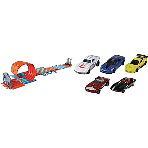 Hot Wheels GKT87 - Rennkiste mit 3 Stunts in 1 Set, transportable einfache Aufbewahrung, 6 bis 10 Jahre & 01806 5er Pack 1:64 Die-Cast Fahrzeuge Geschenkset, je 5 Spielzeugautos, ab 3 Jahren von Hot Wheels