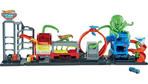 Hot Wheels HBY96 - City Color Reveal Ultimative Auto-Waschanlage Spielset mit Wassertanks und 1 Farbwechsel-Fahrzeug, Spielzeug Autorennbahn für Kinder ab 4 Jahren von Hot Wheels