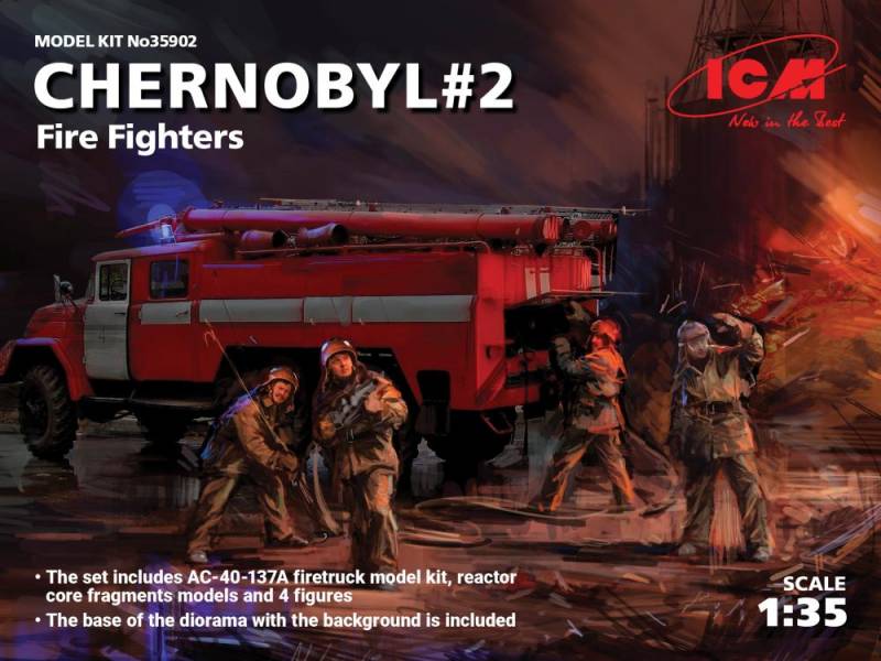 Chernobyl2. Fire Fighters (AC-40-137A firetruck & 4 figures & diorama base w. background) von ICM