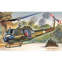 ITALERI 510101247 1:72 UH-1D Slick von ITALERI