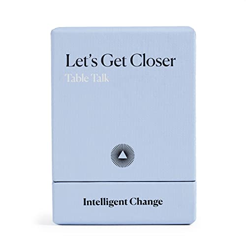 Intelligent Change Let's Get Closer: Table Talk Edition (52 Prompt Karten) - Dinner Party Gesprächsstarter - Frage- und Antwortspiel für Freunde, Familie, Paare - Lustiges Kartenspiel für Erwachsene von Intelligent Change