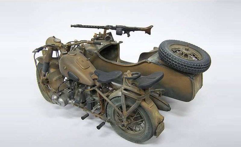 BMW R75 German Milit.Motor.w/Sidecar von Italeri