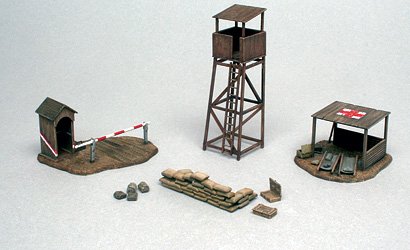 Battlefield Buildings WW II von Italeri