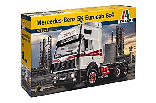 Italeri 510003924 Mercedes-Benz 1:24 SK Eurocab 6x4, unlackiert von Italeri