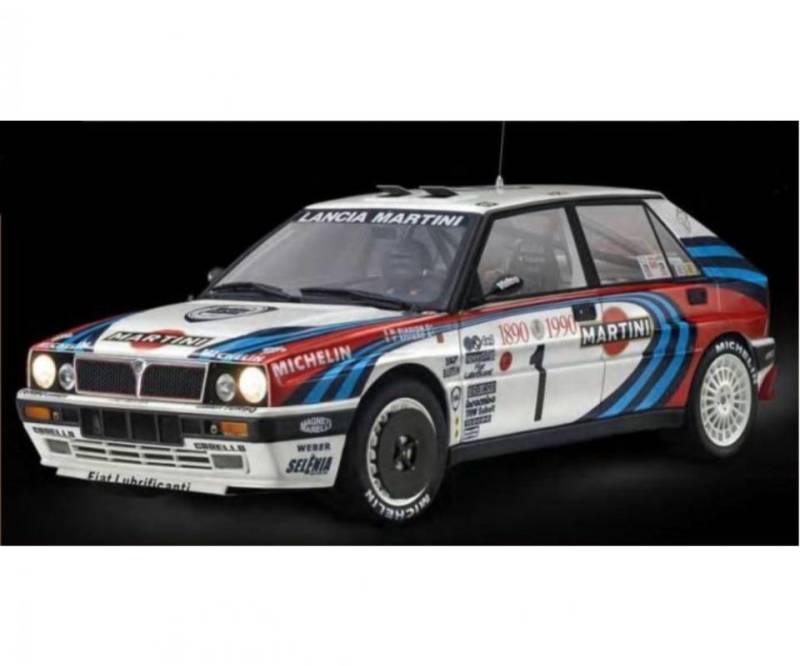 Lancia Delta HF Integrale 16V von Italeri