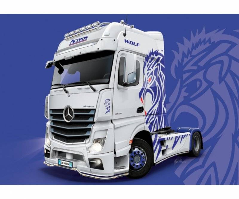 M-B Actros MP4 Show GigaSpace von Italeri