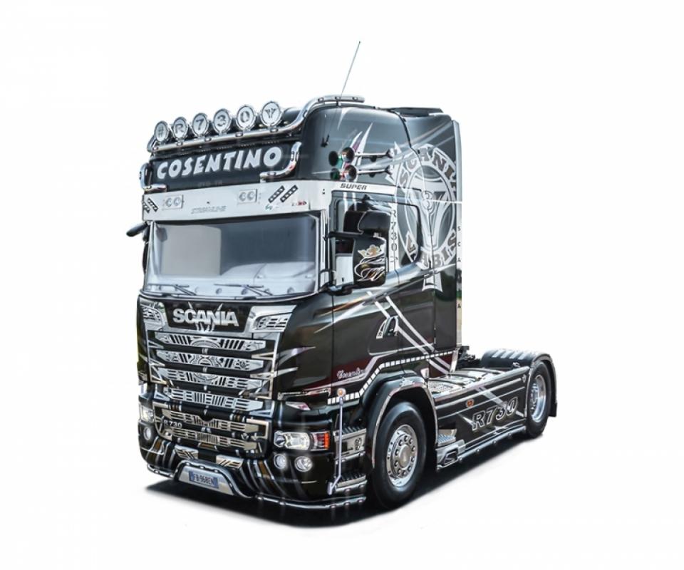 SCANIA R730 Streamline Show Truck von Italeri