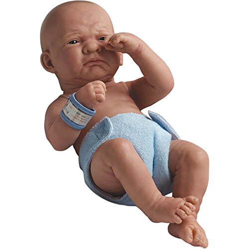 JC Toys 18500 18110 La Newborn Babypuppe Vinyl-Puppe weiß/grauem Outfit und Decke mit Tierfreund und Zubehör. Echter Junge, First Day Real Boy, 35,56 cm von jc toys