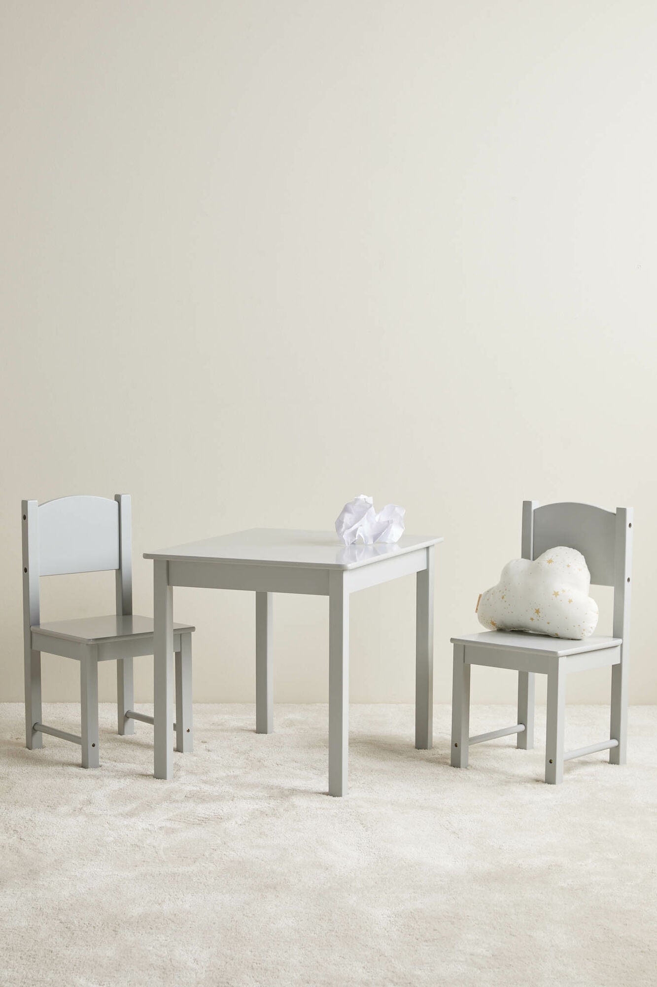 JLY Tisch und Stühle, Grau JLY Tisch und Stühle, Grau von JLY