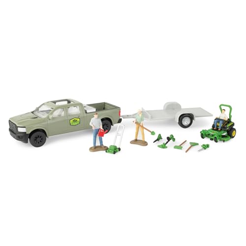 John Deere Rasenpflege-Spielzeug-Spielset – Maßstab 1:32 – Gartenspielzeug beinhaltet Pick-Up-Truck-Spielzeug, 6 Gartengeräte, Rasenmäher und 3 Actionfiguren-Spielzeuge – 15-teilig – ab 3 Jahren von JOHN DEERE