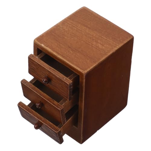 JOINPAYA Miniatur Dollhouse Nachttisch aus Robustem Gummibaumholz Kompakter Nachtschrank mit DREI in Warmem Kastanienfarbton für Puppenhaus Schlafzimmer Dekoration JOINPAYA Miniatur Dollhouse Nachttisch aus Robustem Gummibaumholz Kompakter Nachtschrank mit DREI in Warmem Kastanienfarbton für Puppenhaus Schlafzimmer Dekoration von JOINPAYA