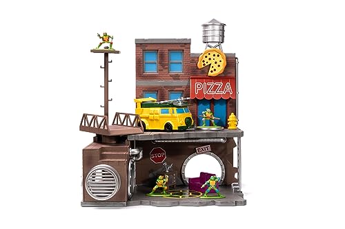 Jada Toys Ninja Turtles Nano Scene „Turtle Lair“ (30 x 25 cm) - Spielzeug-Kulisse für Sammelfiguren inkl. 4 Teenage Mutant Ninja Turtles Figuren aus Metall & Spiel-Zubehör, ab 8 Jahre von Jada Toys