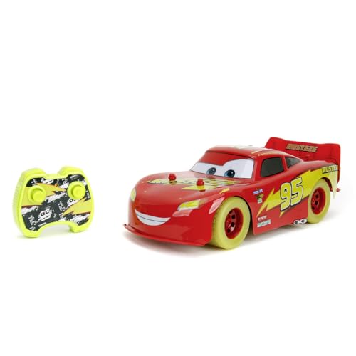 Jada Toys RC Lightning McQueen (31 cm) - ferngesteuertes Auto ab 6 Jahre aus Disney Pixars Cars mit Licht & Turbo - Glow Racers Spielzeugauto für Kinder inkl. Fernbedienung von Jada Toys